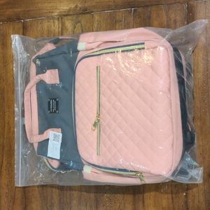 Love queen diaper backpack travel bassinet